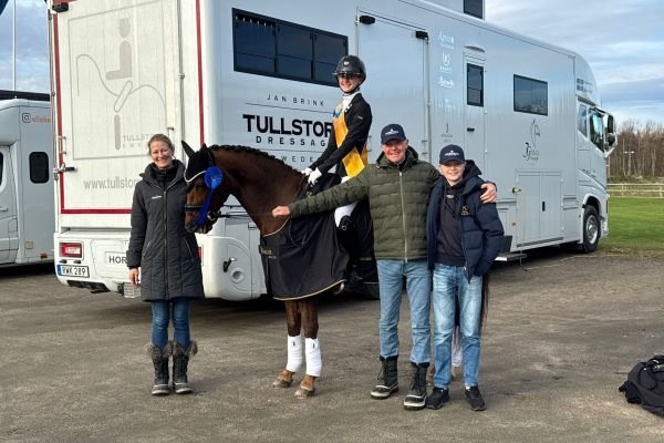 69c94ae4-366c-4714-9cdc-15ba5c8977b1